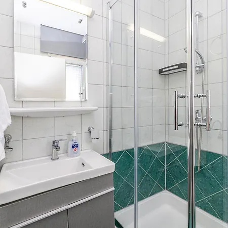 Bellona Guest house Malinska