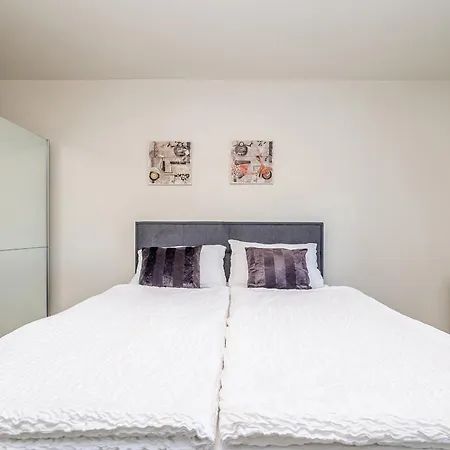 Bellona بيت ضيافة مالينسكا