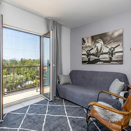 Bellona 3* مالينسكا