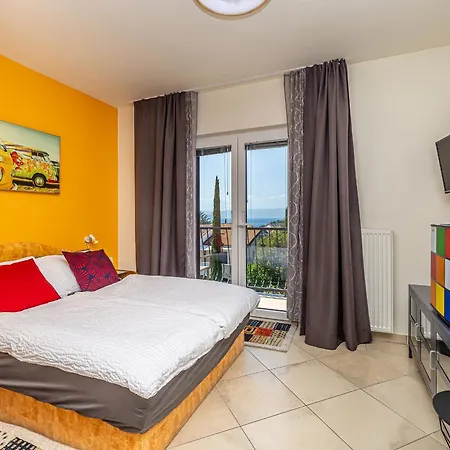 Bellona مالينسكا