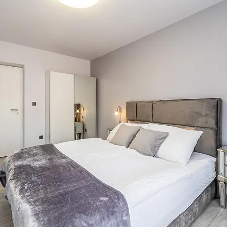 Bellona