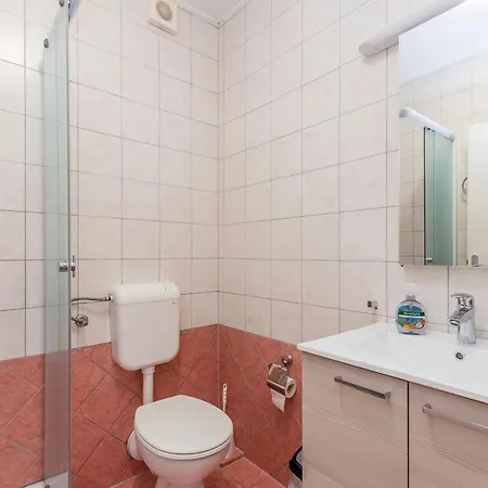 Pensionat Bellona Malinska