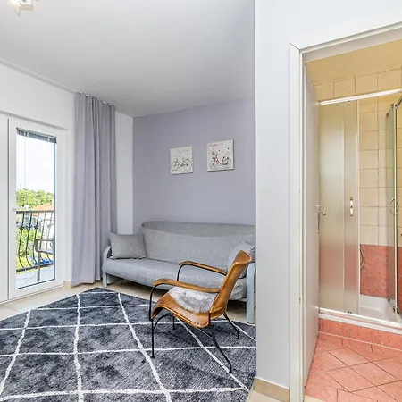 Bellona Pensionat Malinska